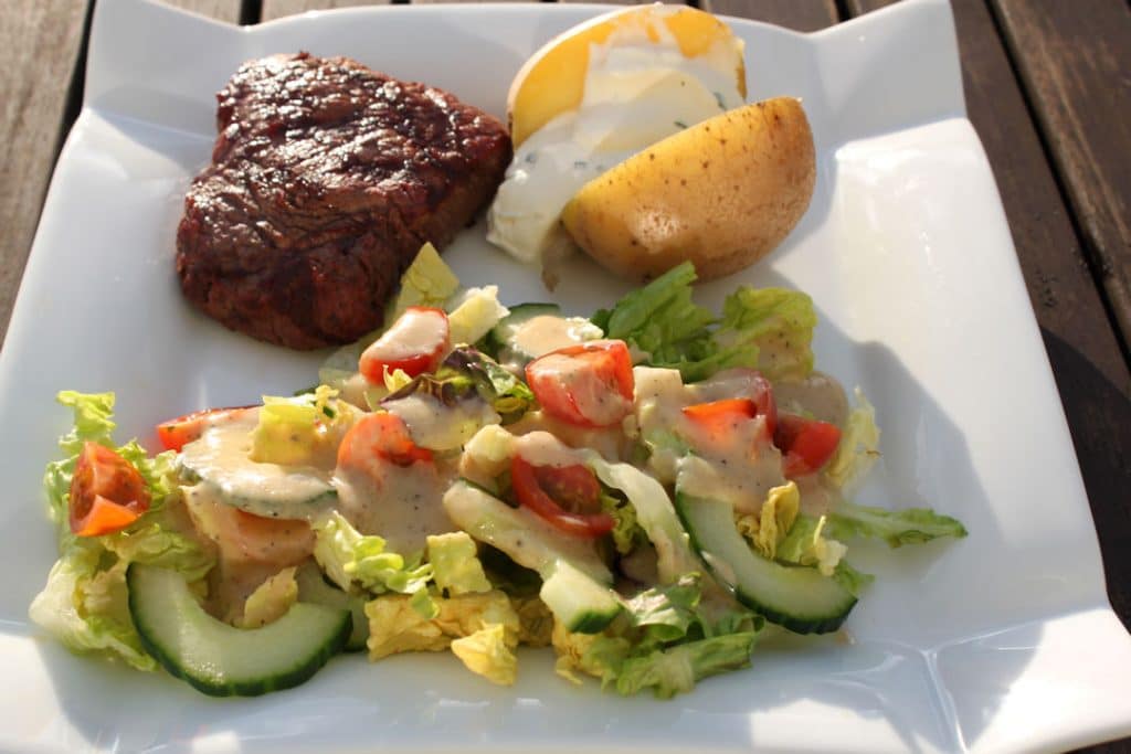 Honig-Senf-Balsamico Dressing | Futterattacke.de Honig-Senf-Balsamico Dressing | Futterattacke.de