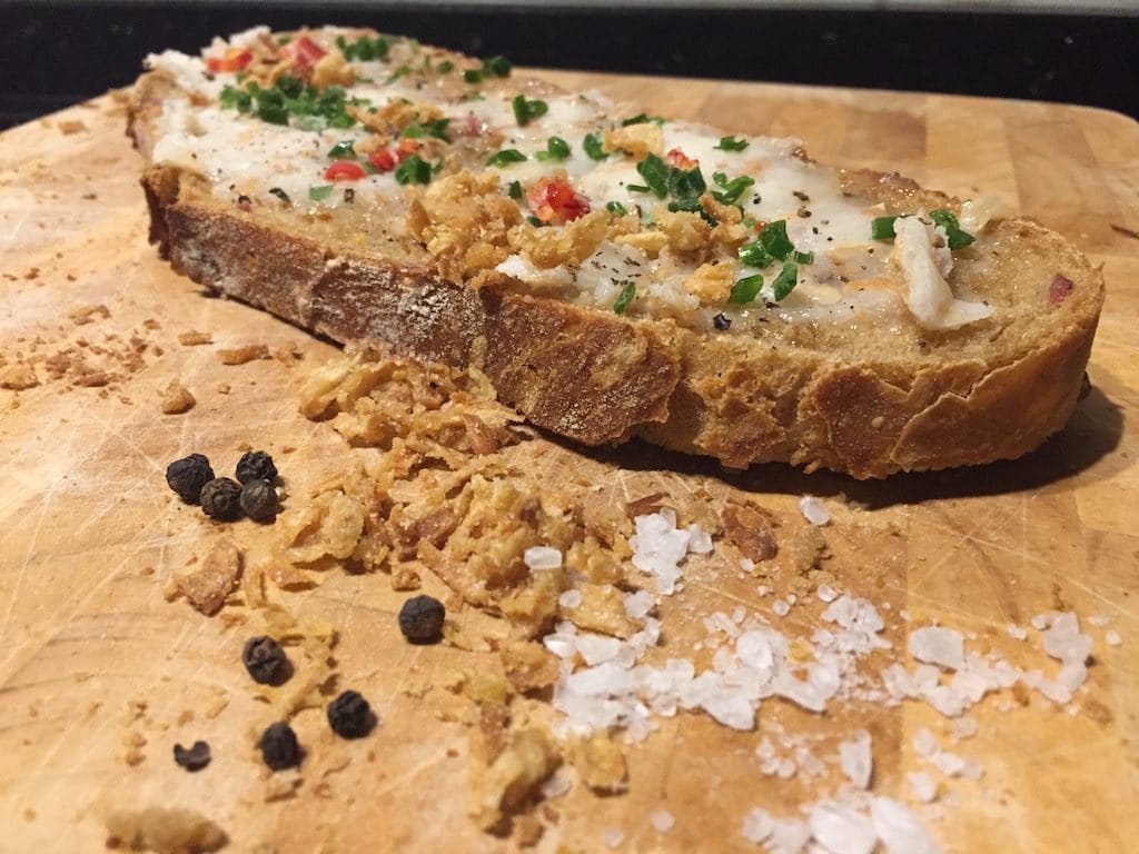 Rustikales Tiroler Bauernbrot aus dem Dutch Oven Futterattacke.de