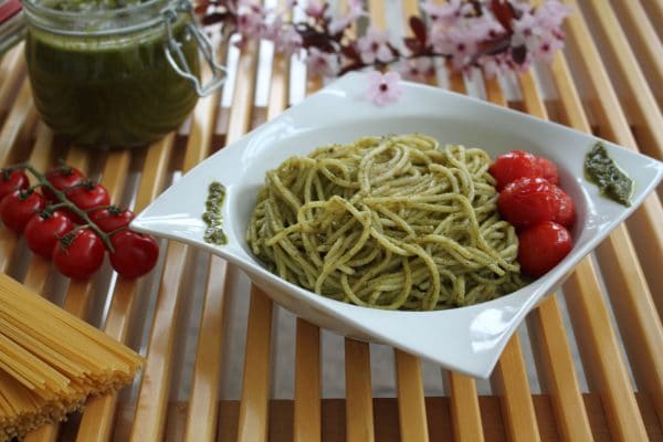 Spaghetti mit Bärlauch Pesto