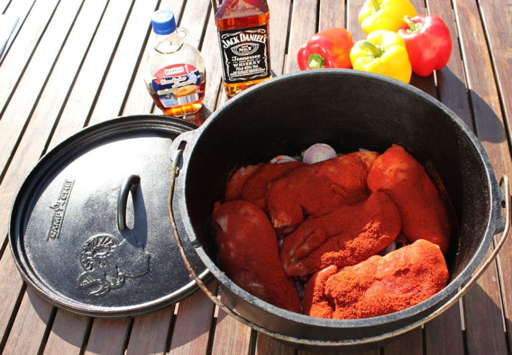 Pulled Chicken aus dem Dutch Oven Futterattacke.de