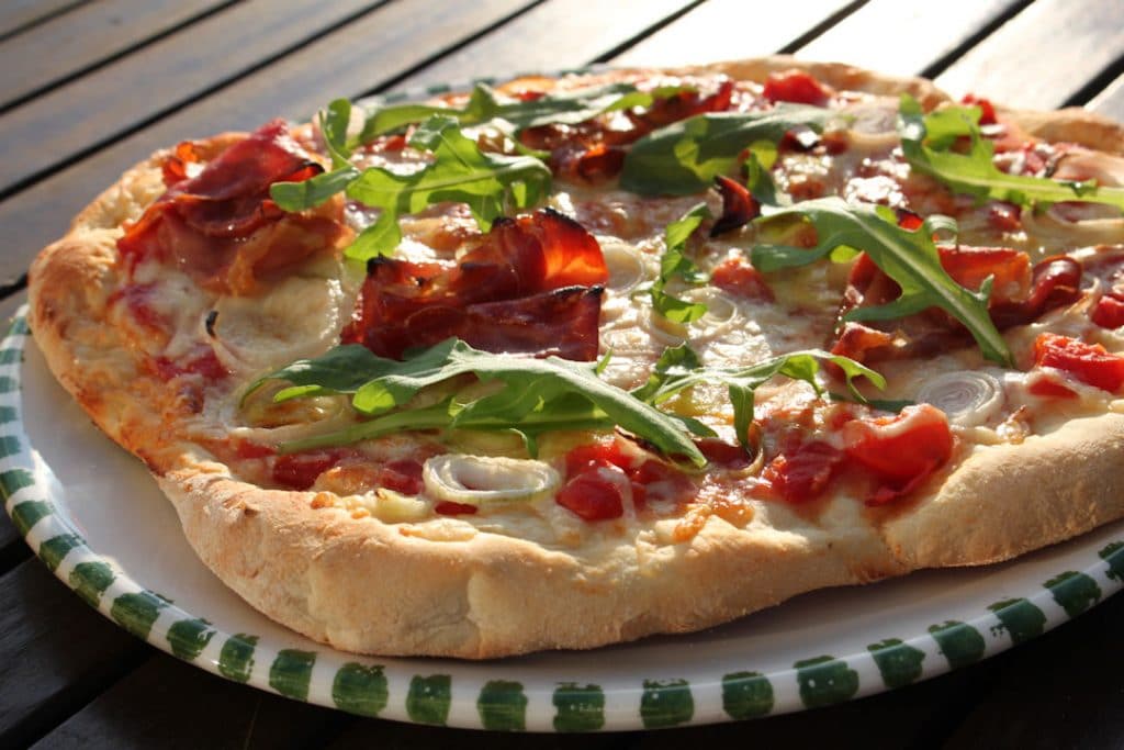 Pizza vom Grill – die ultimative Anleitung | Futterattacke.de