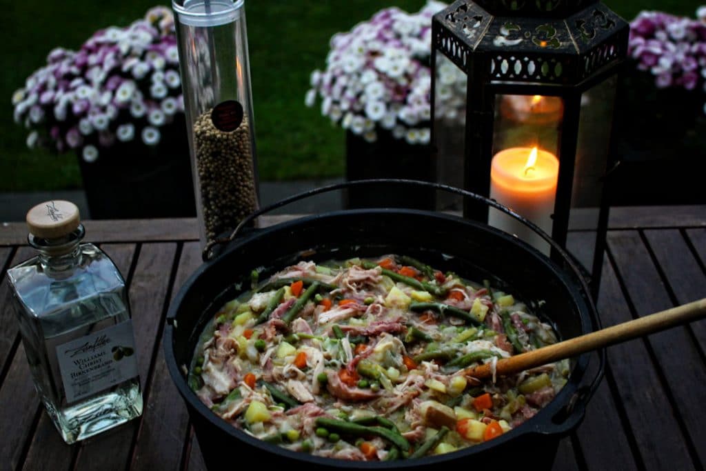 Pulled Kasseler Bowl aus dem Dutch Oven | Futterattacke.de