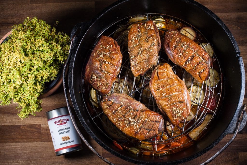 Entenbrust mit Ratatouille aus dem Dutch Oven Futterattacke.de