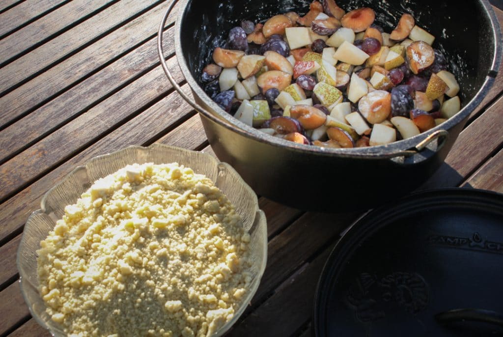 ObstCrumble aus dem DutchOven Futterattacke.de