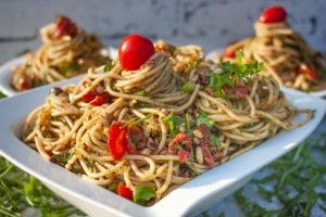 mediterraner Spaghettisalat