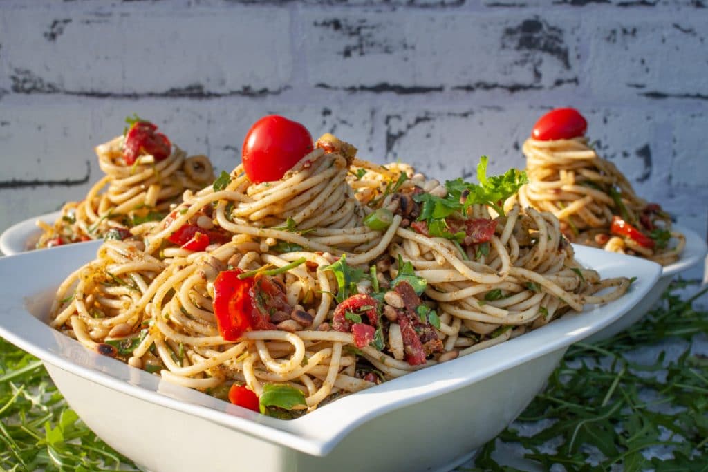 mediterraner Spaghettisalat