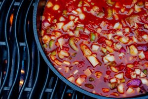 Gulasch aus dem Dutch Oven