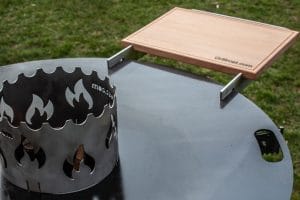 Aufbau einer Feuertonne mit Feuerplatte | Futterattacke.de