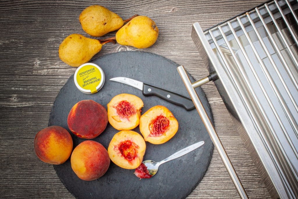 Karamellisierte Früchte vom Oberhitzegrill | Futterattacke.de