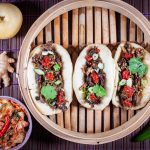 Bao Buns im Bambusdämpfer