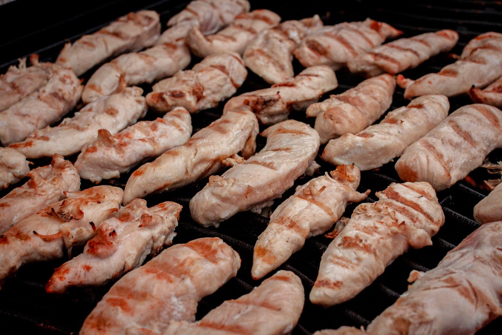 Hähnchenfilets auf dem Grill