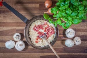 Champignons mit Serrano Schinken