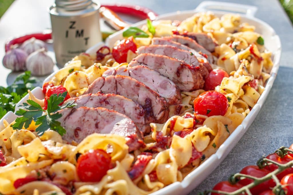 Schweinefilet auf Pasta