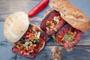 Choripan mit Chorizo und Chimichurri