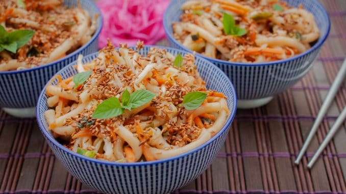 vegane Udon Pfanne