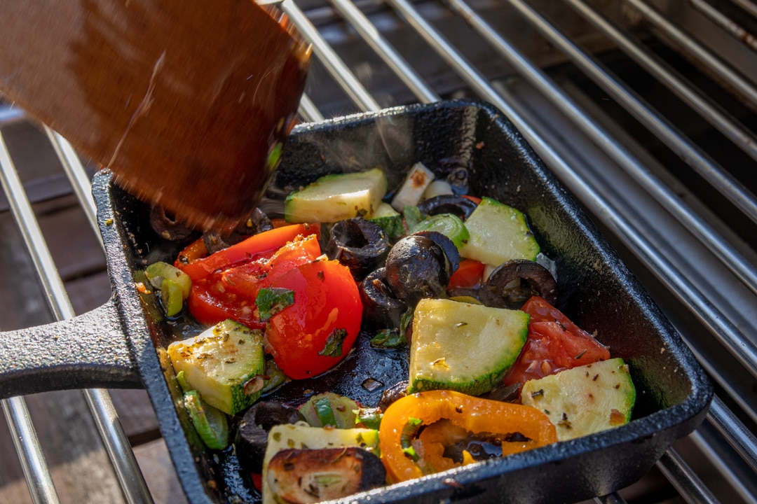 Raclette mit mediterranem Gemüse vom Oberhitzegrill