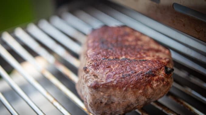 Rinderfilet im Oberhitzegrill