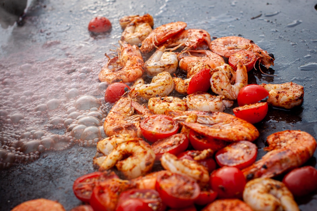 Tapas-Rezept: Gambas a la plancha (Garnelen mit Tomaten) | Futterattacke.de