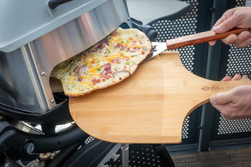 Flammkuchen auf dem Grill