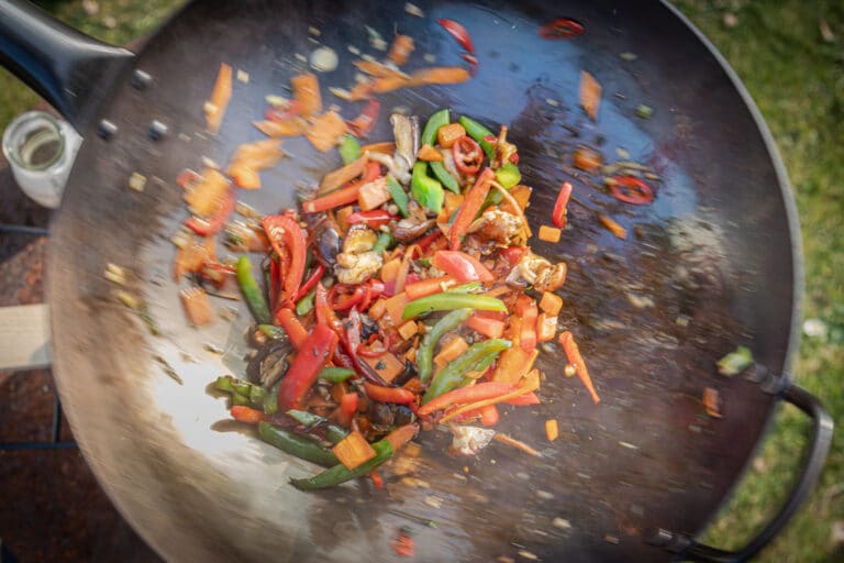 Aus dem Wok: Rindfleisch Szechuan Art | Futterattacke.de