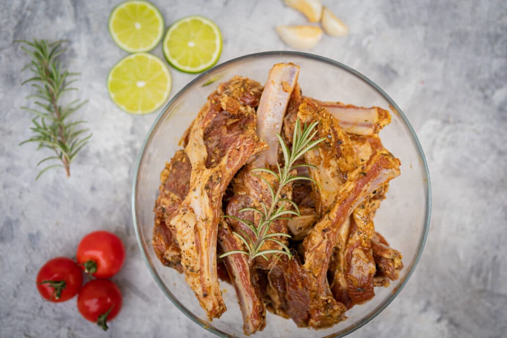 Lammkoteletts grillen ganz einfach | Futterattacke.de