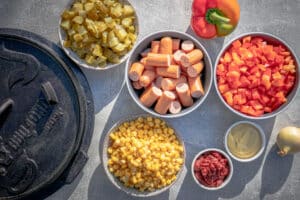 Zutaten für die Würstchenpfanne aus dem Dutch Oven